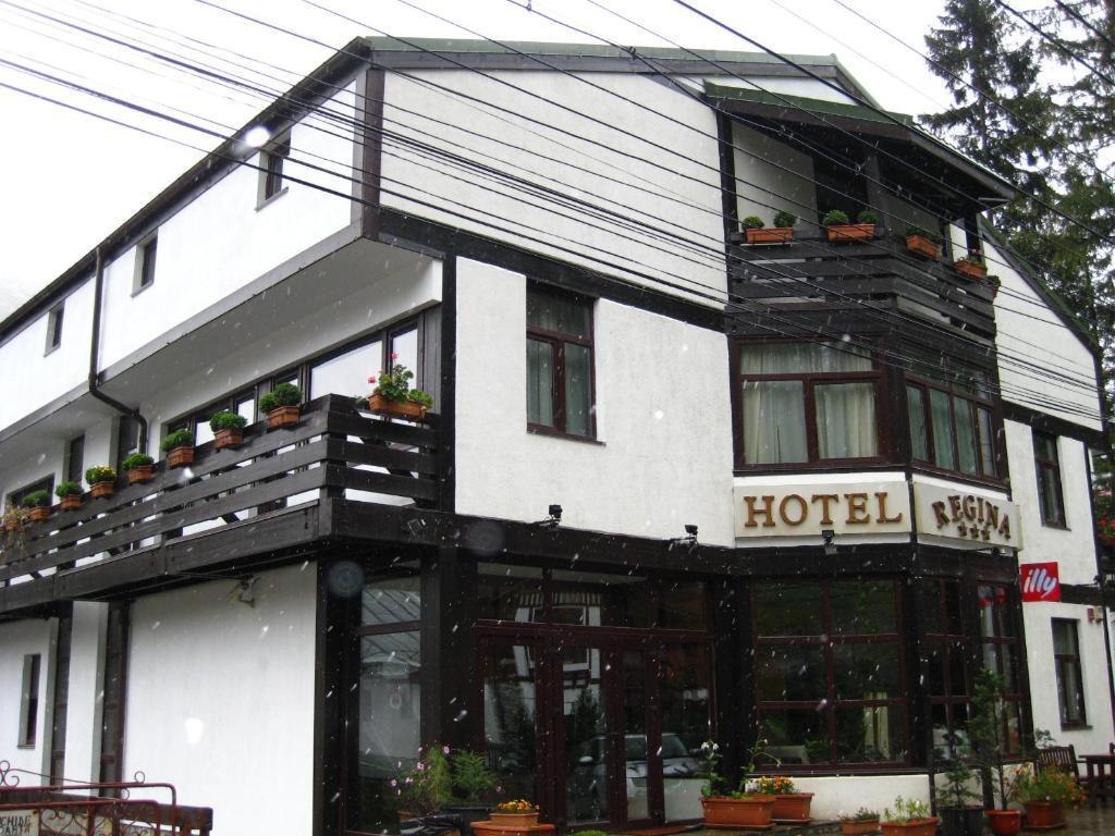 Hotel Regina Sinaia Esterno foto